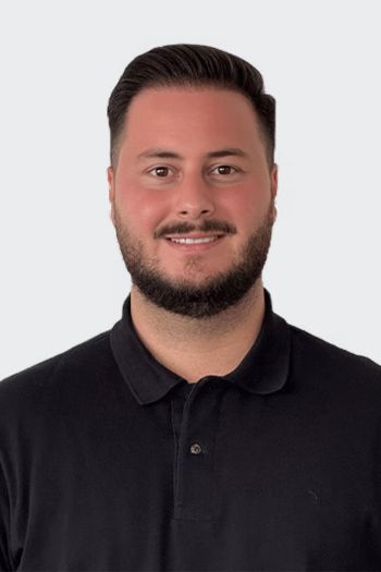 Luca-Spalletta_Inhaber---Verkäufer-von-AutoBonau